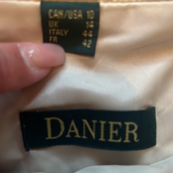 Danier leather top and skirt size 12 top - Picture 4 of 4